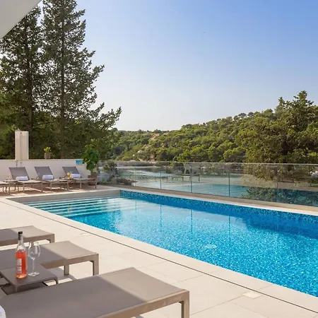 Zastup By Interhome Villa Splitska