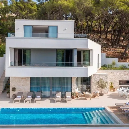 Zastup By Interhome * Splitska